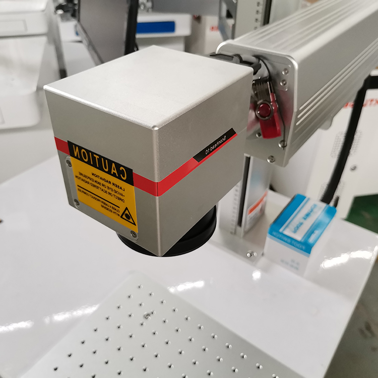 Cos'è la marcatura laser in fibra