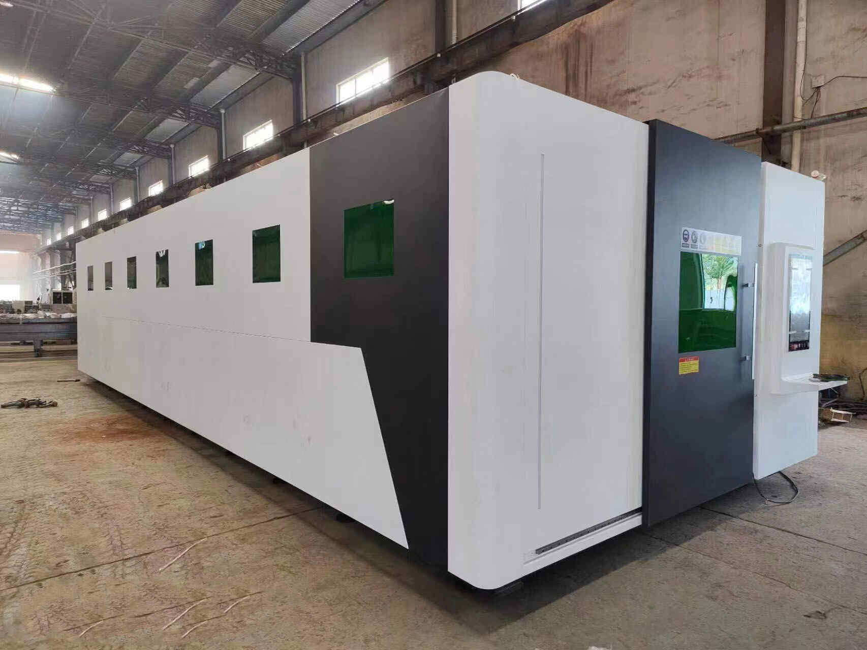 Macchina da taglio laser in fibra 4020 per ferro da stiro alluminio acciaio