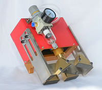 Macchina automatica pneumatica per marcatura a punti con aggancio PLC portatile per metallo per targhetta
